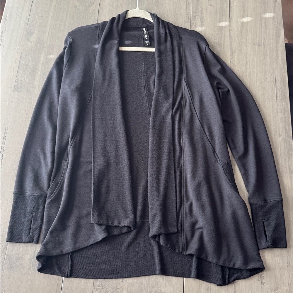 Athleta Black Pranayama Wrap